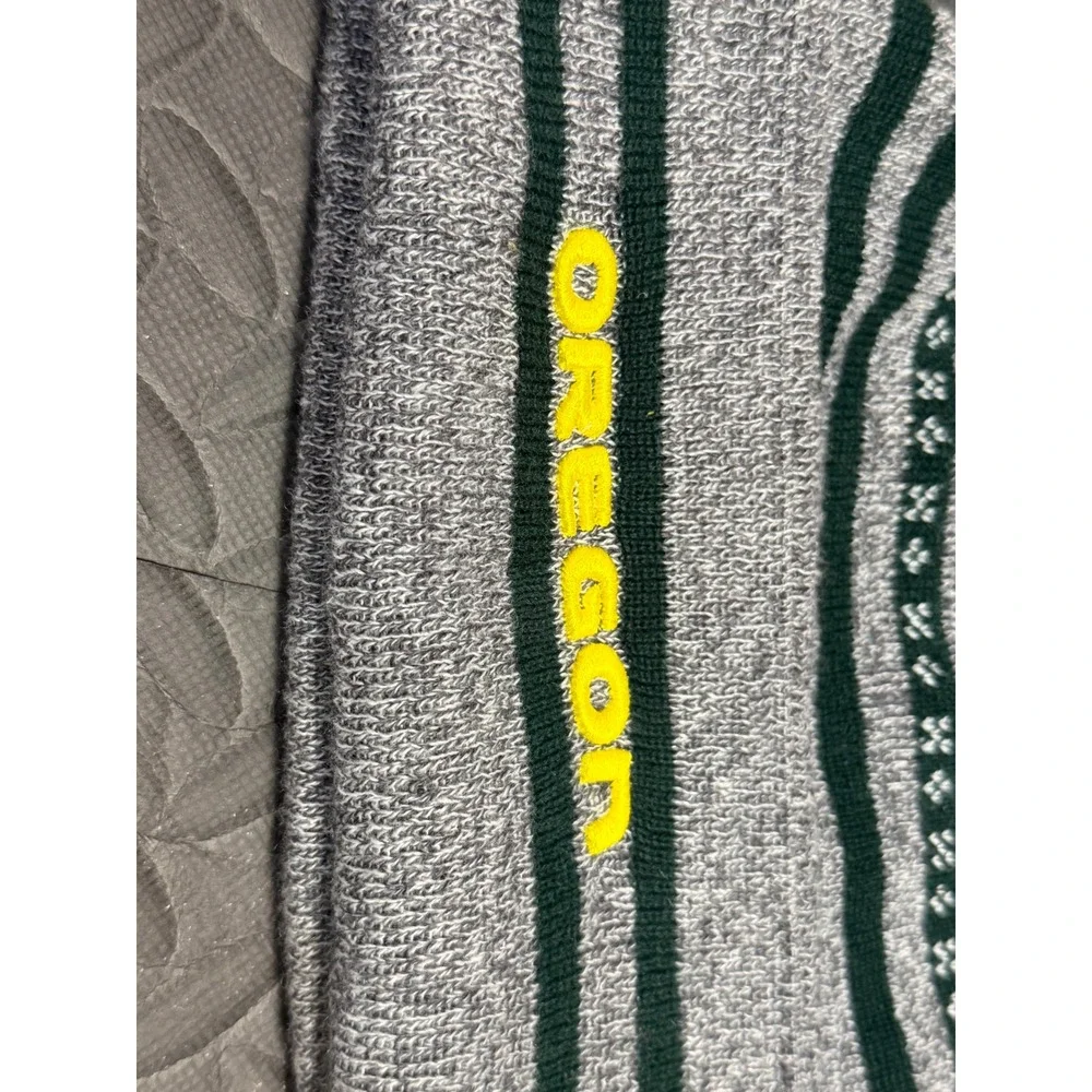 Captivating Headwear Oregon Ducks Beanie Knit Cap Hat Striped NCAA Embroidered